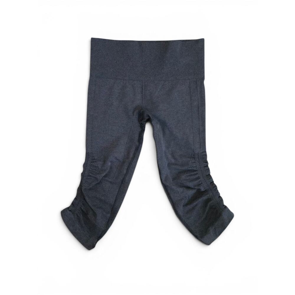 Lululemon In The Flow Crop II Heathered Black Seamless Crop Leggings Size 2 - Picture 3 of 9